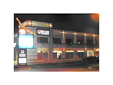 Red Lion Inn and Suites Victoria