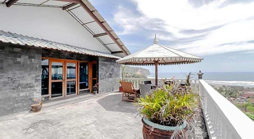 Adinda Beach Hotel and Villa