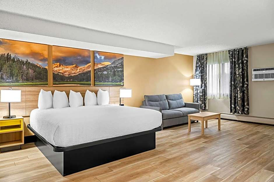 Days Inn by Wyndham Helena