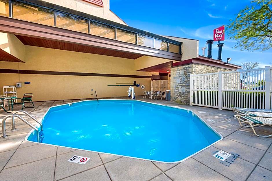 Red Roof Inn Columbus - Grove City