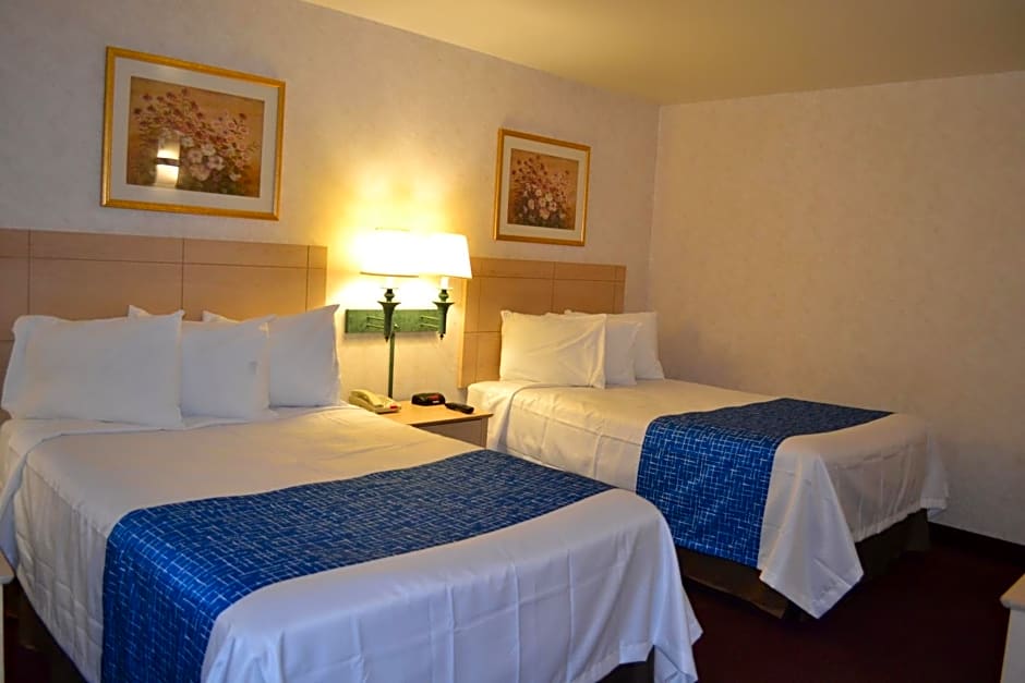 Travelodge by Wyndham Niagara Falls