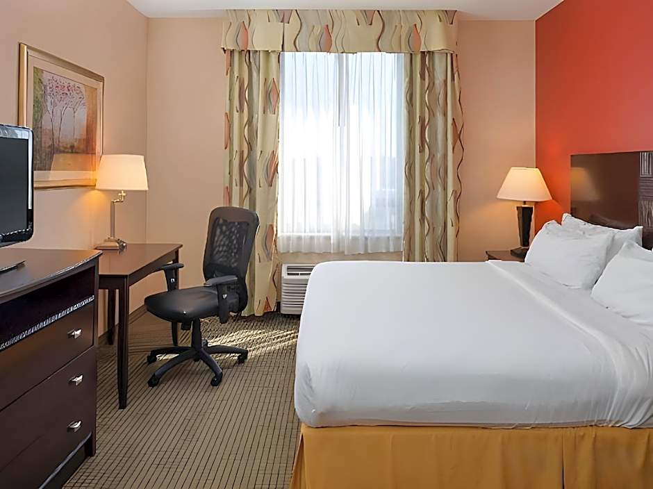Holiday Inn Express Hotel & Suites Harrison By IHG
