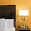 La Quinta Inn & Suites by Wyndham Lincoln