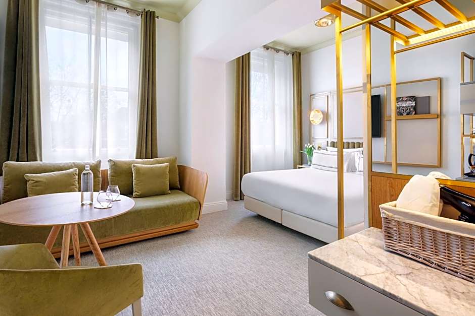 Meliá London Kensington member of Meliá Collection