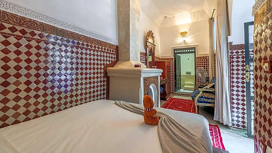 Riad ABBASSIA Marrakech Première - Authentic Medina Experience