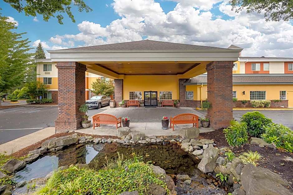 Best Western Plus Northwind Inn & Suites