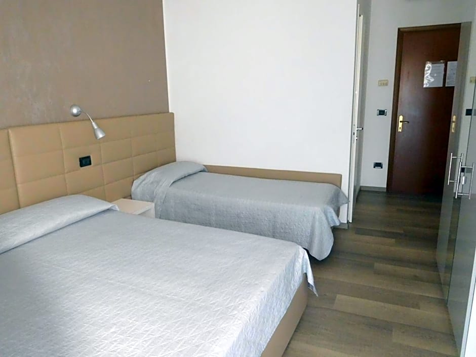 Hotel Emperador