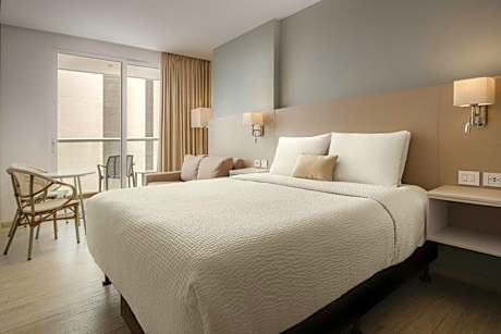 Standard, Guest room, 1 Queen, Sofa bed
