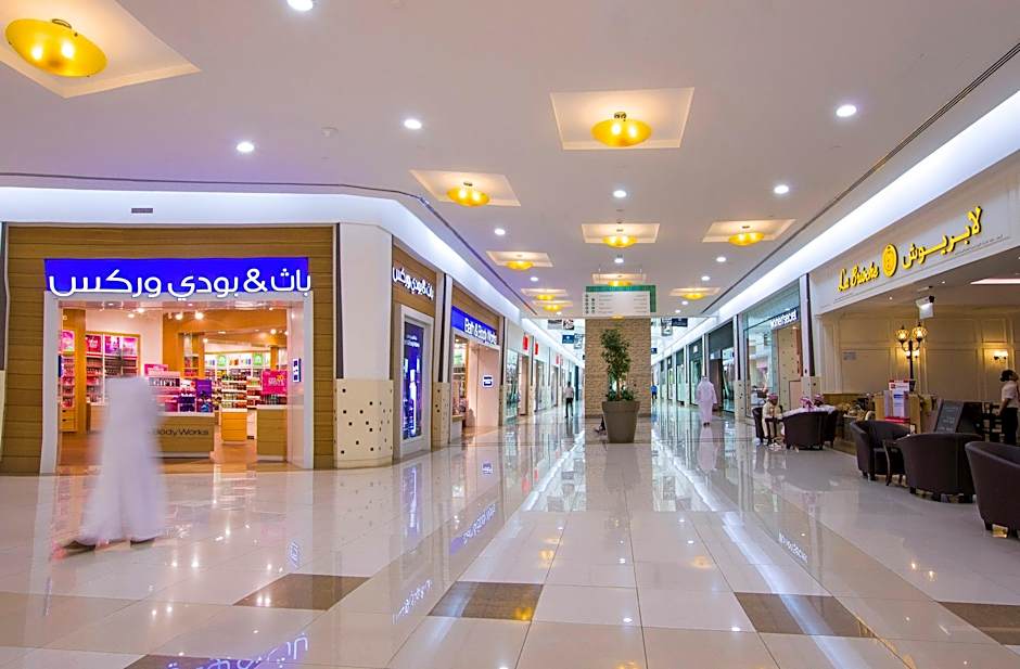 Ayla Bawadi Hotel & Mall