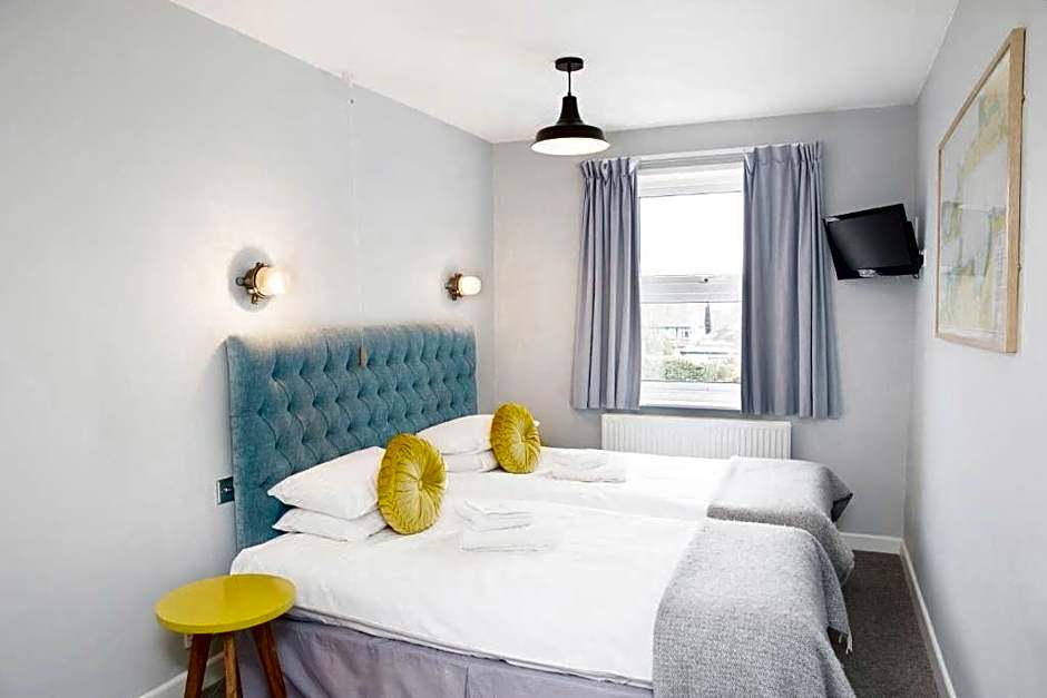 The Lerryn Hotel