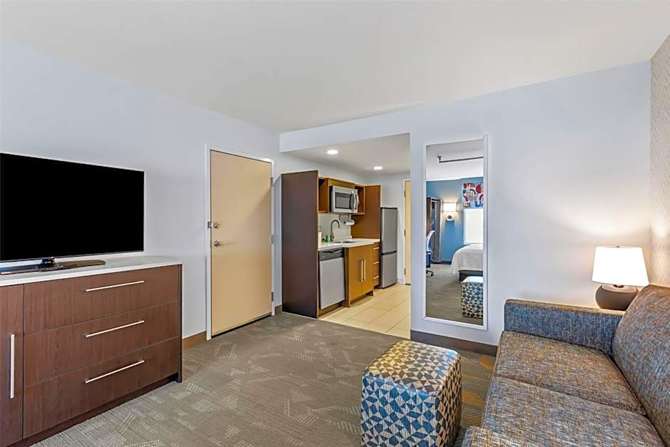 Home2 Suites by Hilton Youngstown West/Austintown, OH