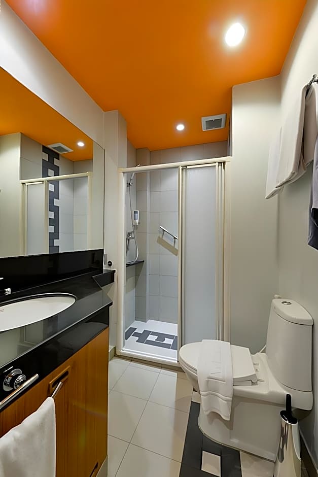 iCheck inn Sukhumvit 19