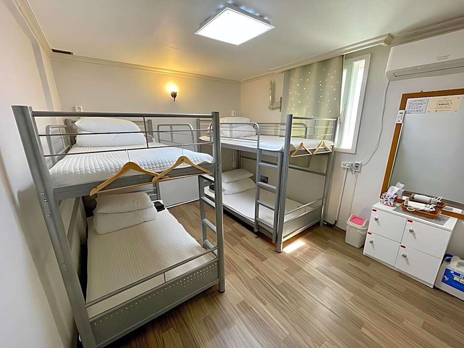 Photo 1 of 3 of 4-person Room (female Room)