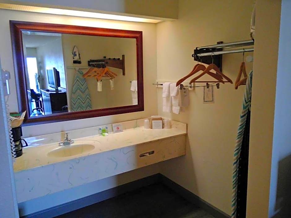 Americas Best Value Inn Kinston