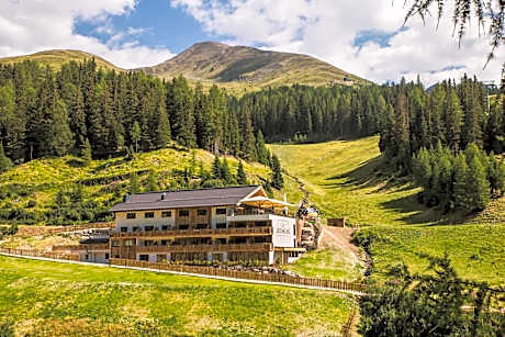 Das Jochelius - Bike in & Bike out - Mountain Hideaway