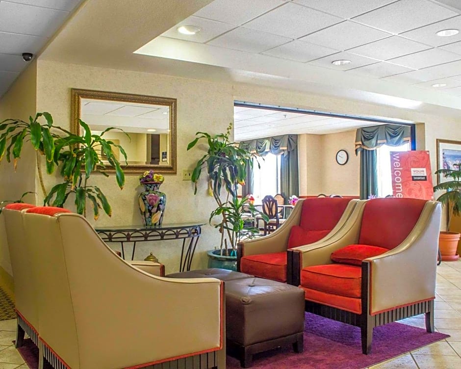 Comfort Inn Green Valley I-19