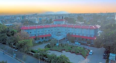 Ramee Guestline Hotel