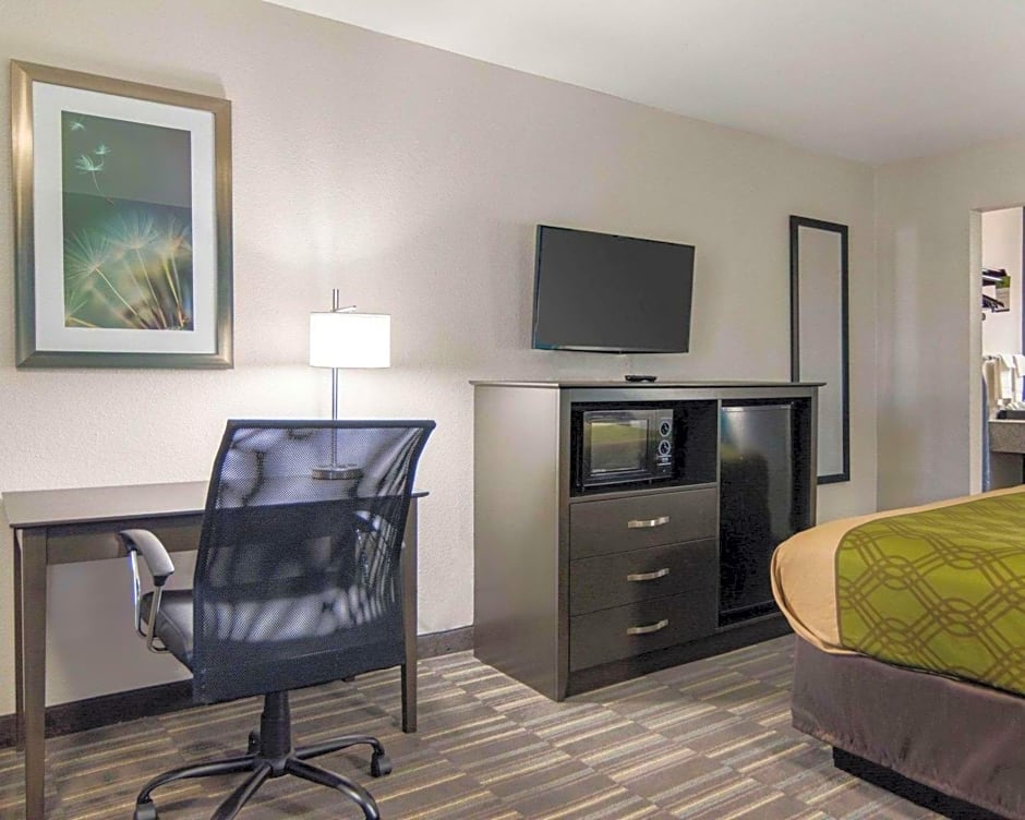 HomeStay Inn & Suites