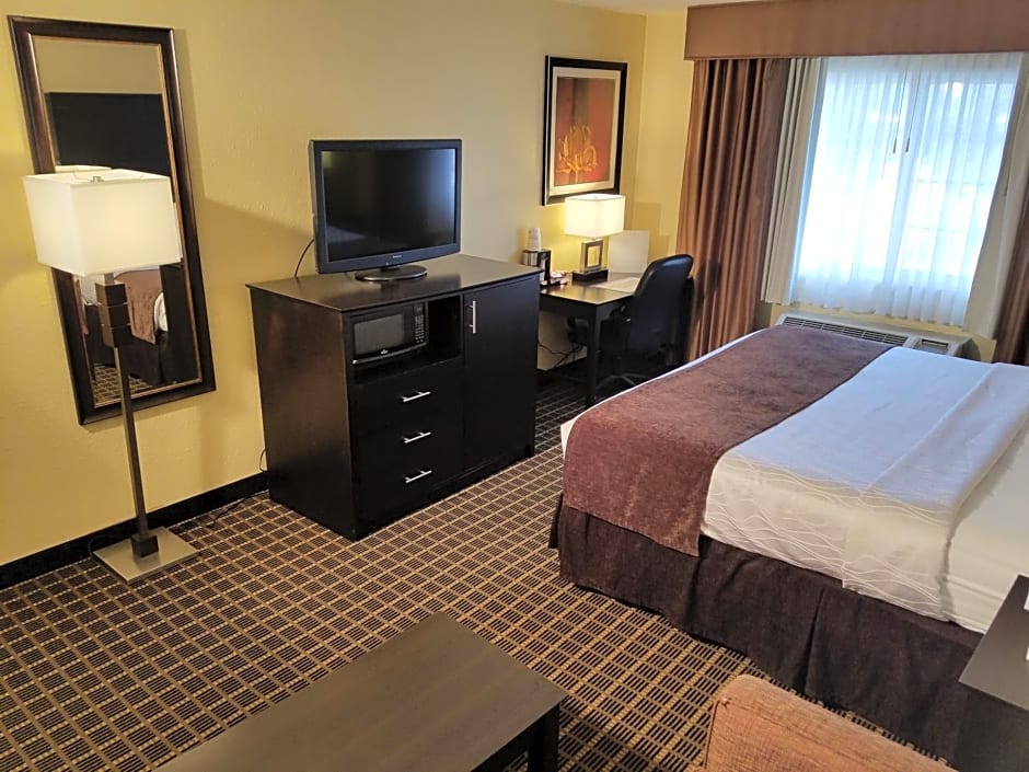 Quality Inn & Suites Morgantown - University Area