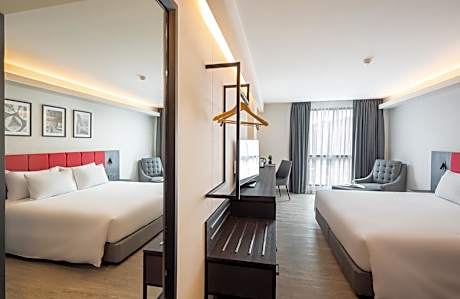 Deluxe Double or Twin Room