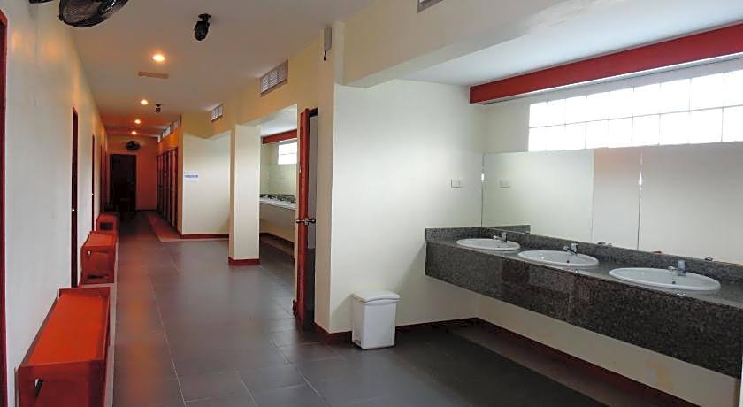 Phangan Pearl Hostel