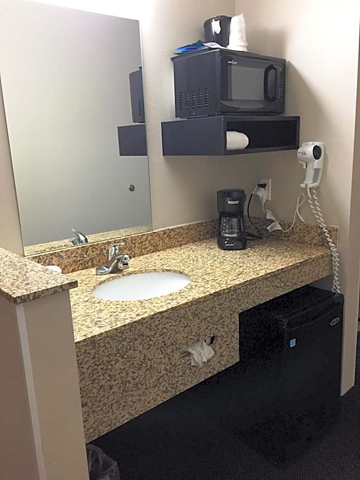 Travelodge by Wyndham North Platte