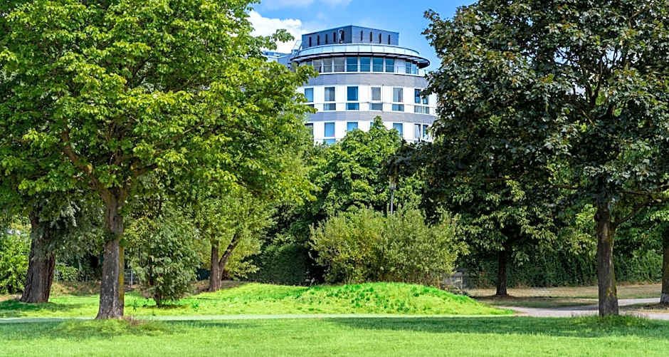 PLAZA Premium Köln