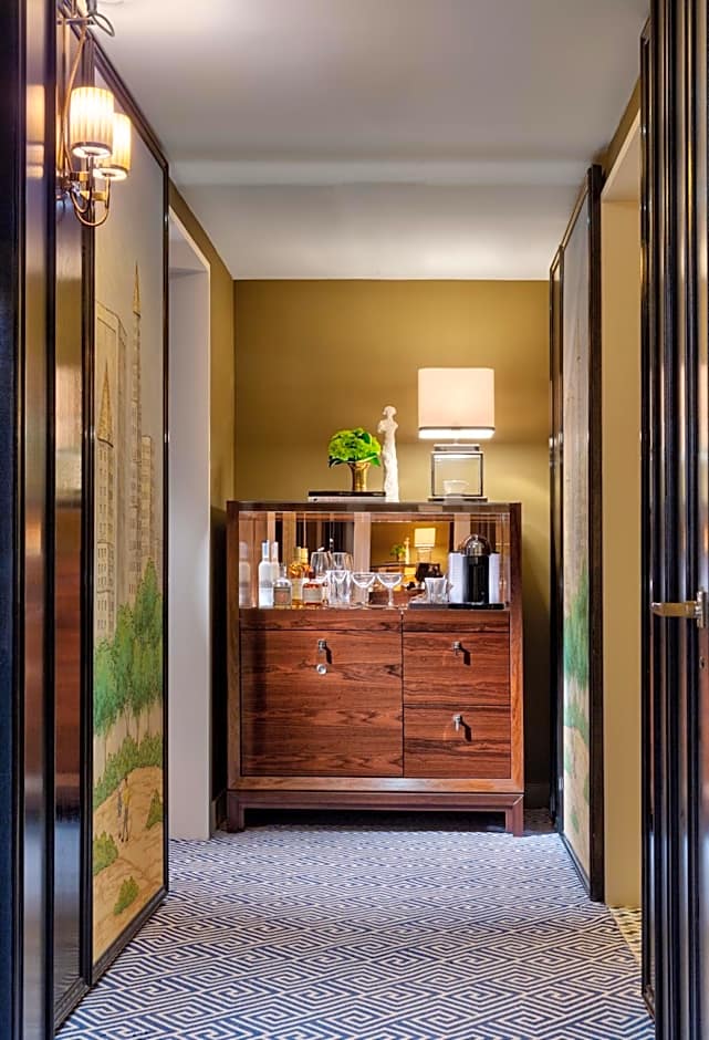 The Carlyle, A Rosewood Hotel