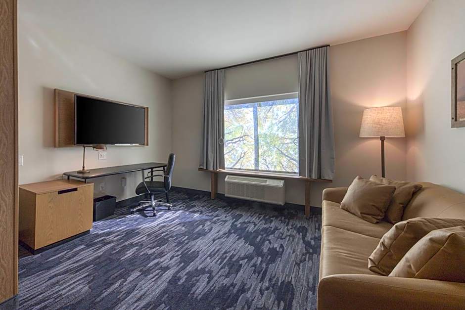 Fairfield Inn & Suites by Marriott Charlotte Belmont