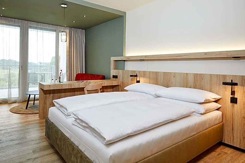 Thermenhotel Stoiser