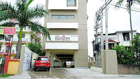 Hotel Gulmohar Grand