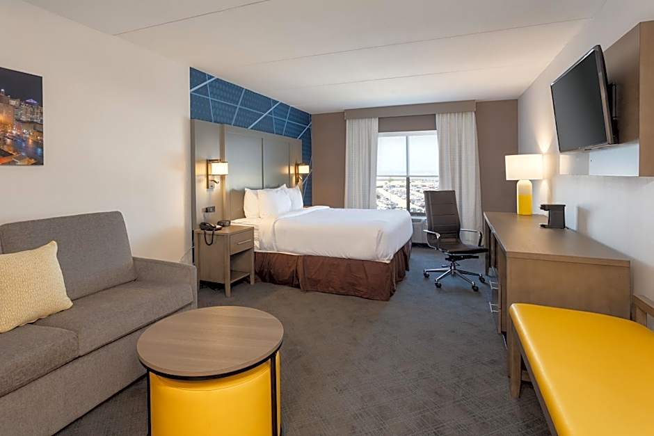 Comfort Inn & Suites Buffalo Airport