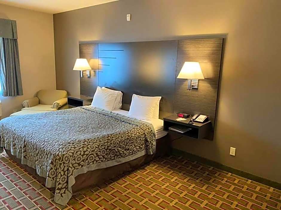 Days Inn by Wyndham Pentwater