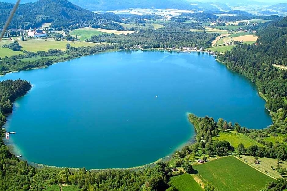 Stift St. Georgen am Längsee