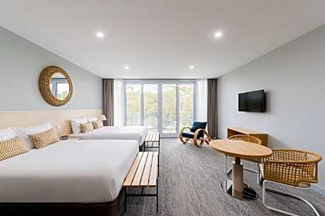 Hinterland Twin Room
