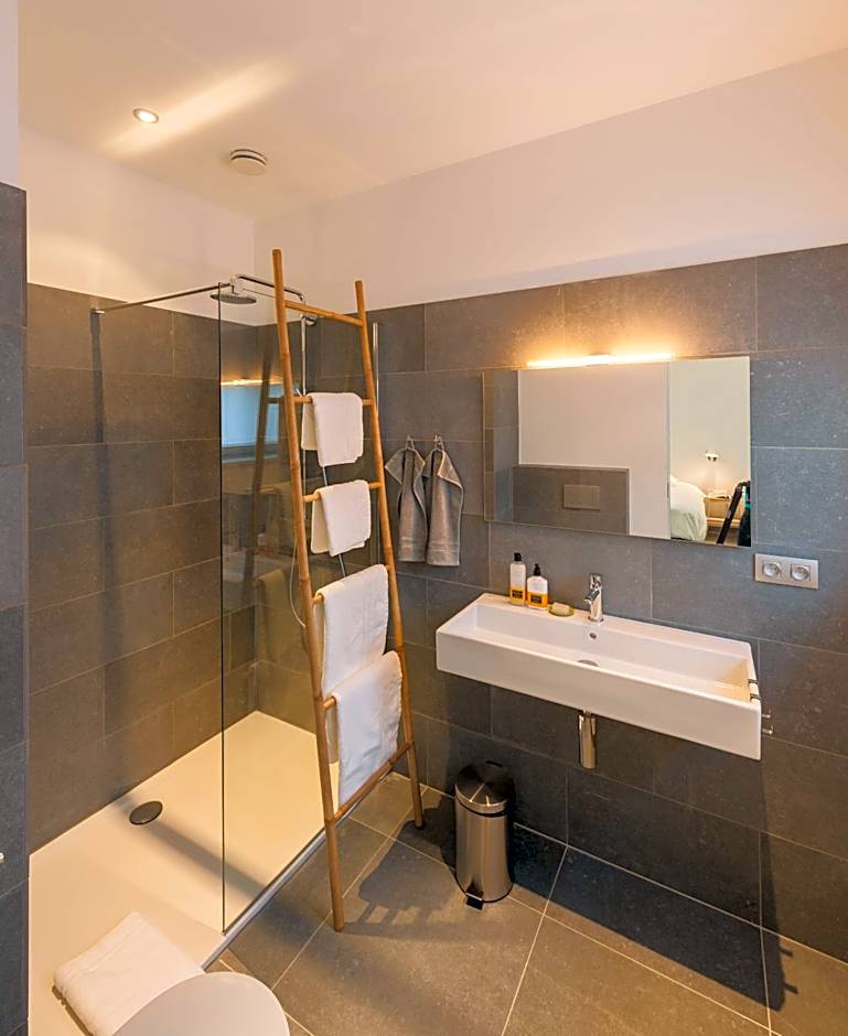 Marcel de Gand Business & Travel