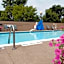 Hampton Inn By Hilton Louisville North/Clarksville