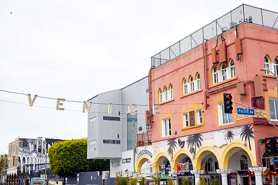 Hotel Erwin Venice Beach