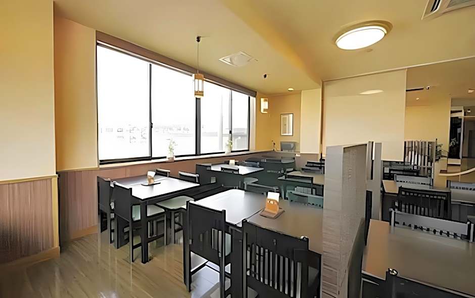 Hotel Route Inn Takasakieki Nishiguchi