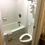 Days Inn & Suites by Wyndham Mobile