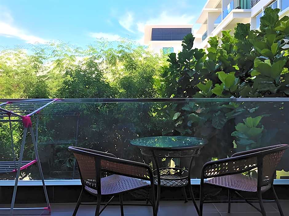Borneo Coastal Residence @ Imago Mall