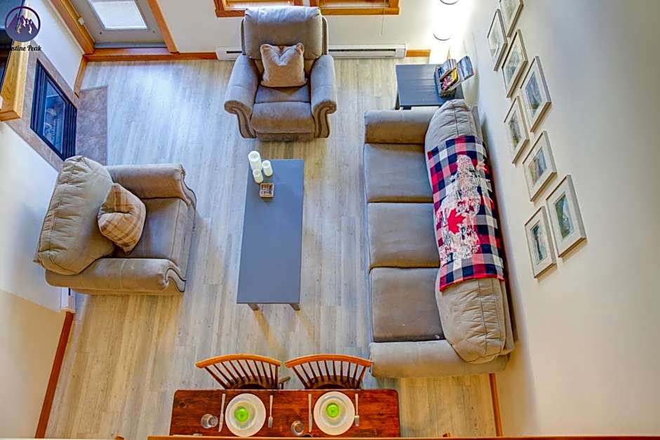 Wolf Mountain Escape