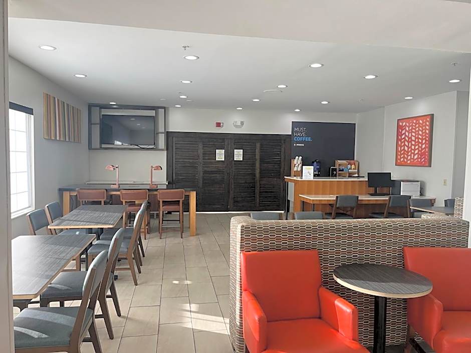 Holiday Inn Express Henderson By IHG