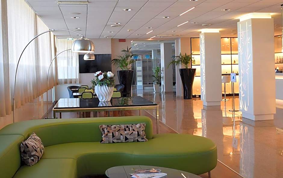 Barion Hotel & Congressi