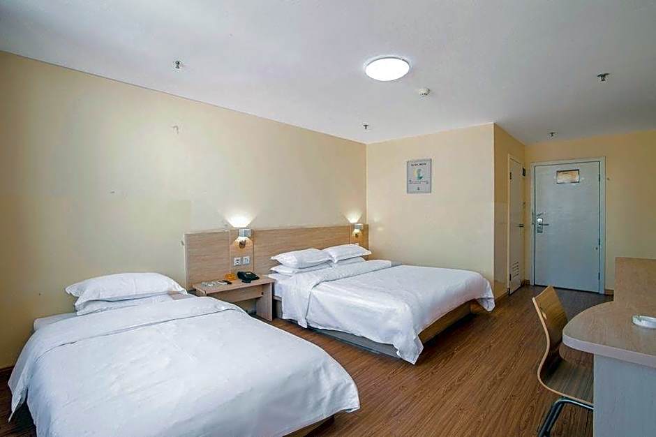 7 Days Inn Urumqi Yan'an Road Xinjiang University