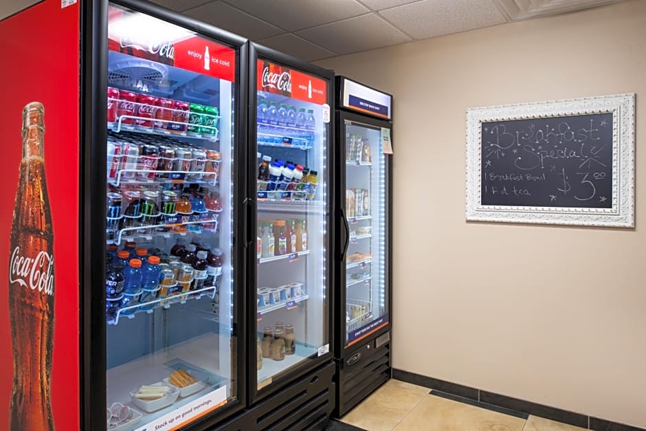 Candlewood Suites Olathe By IHG