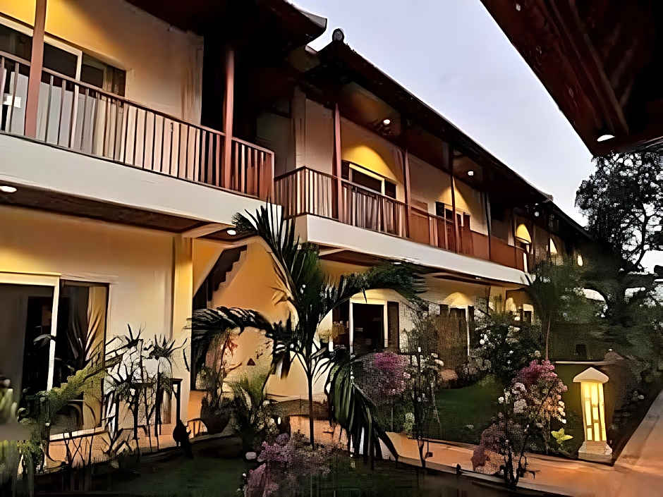 Aquarius Beach Hotel