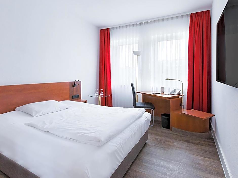 DORMERO HOTEL DRESDEN AIRPORT