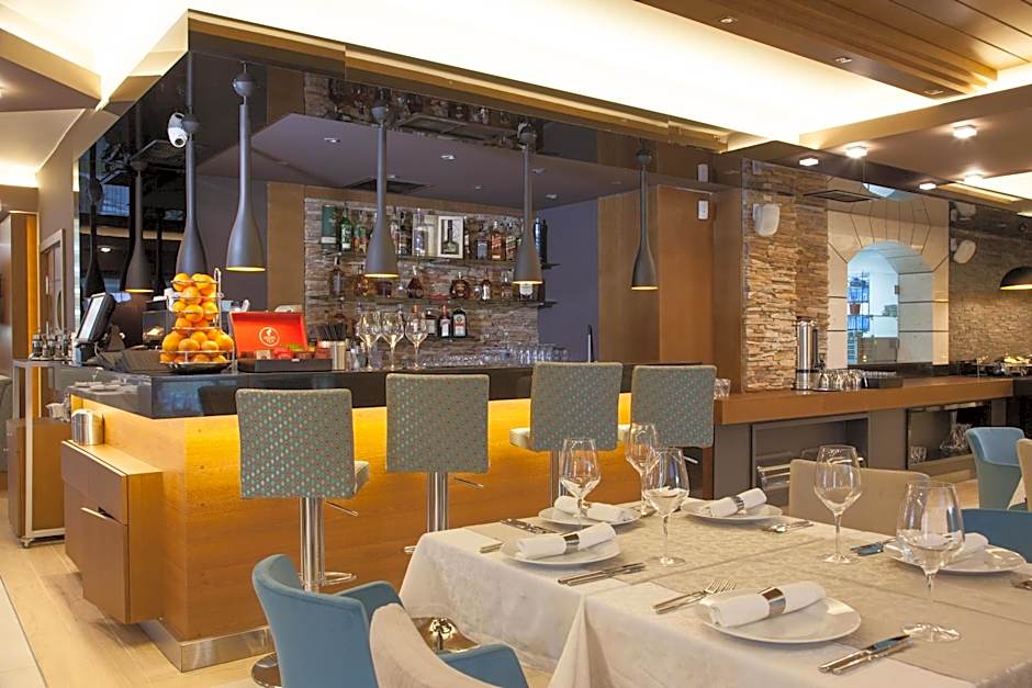 Amira Boutique Hotel