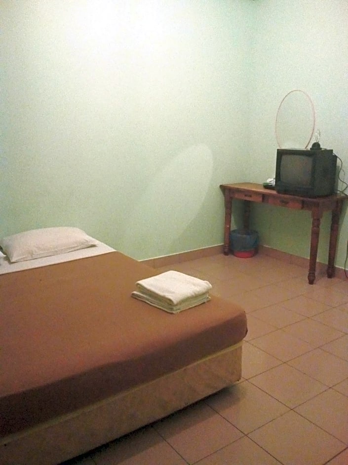 Century Hotel Inanam